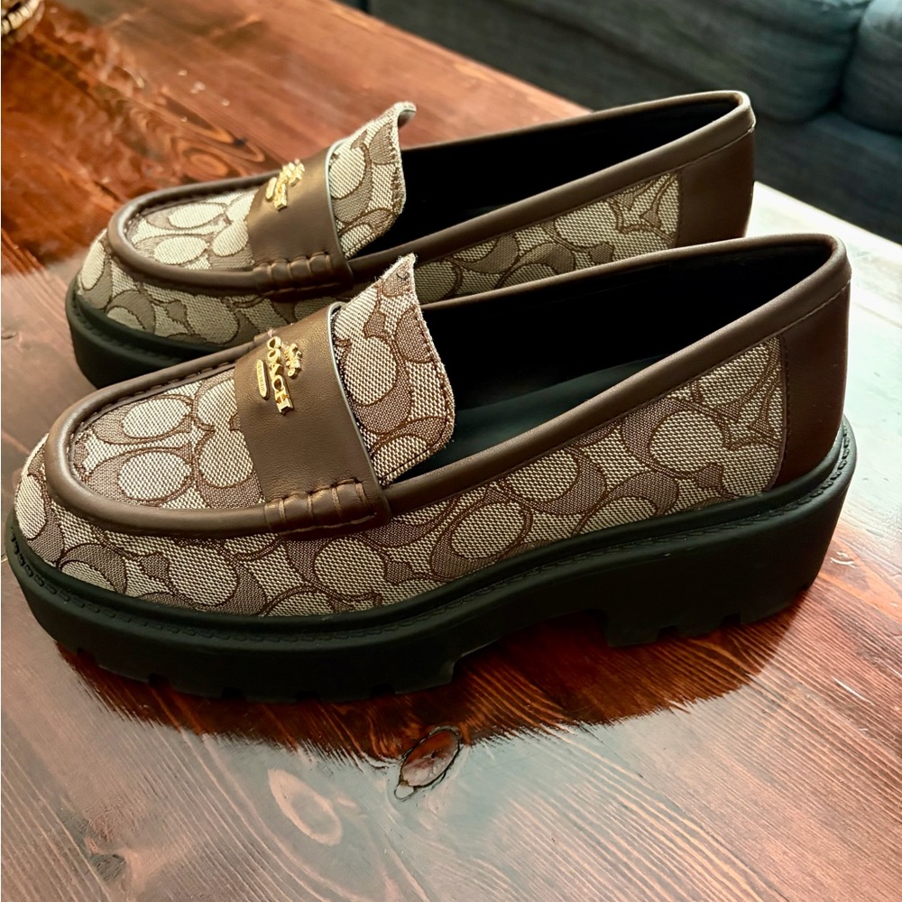 Coach “Lucy Loafers” - Picture 3 of 10